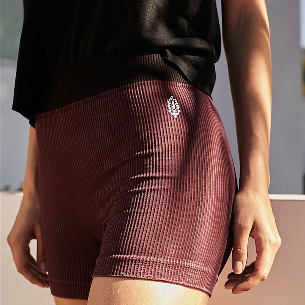 Free People Movement Prajna Shorts M/L Redwood